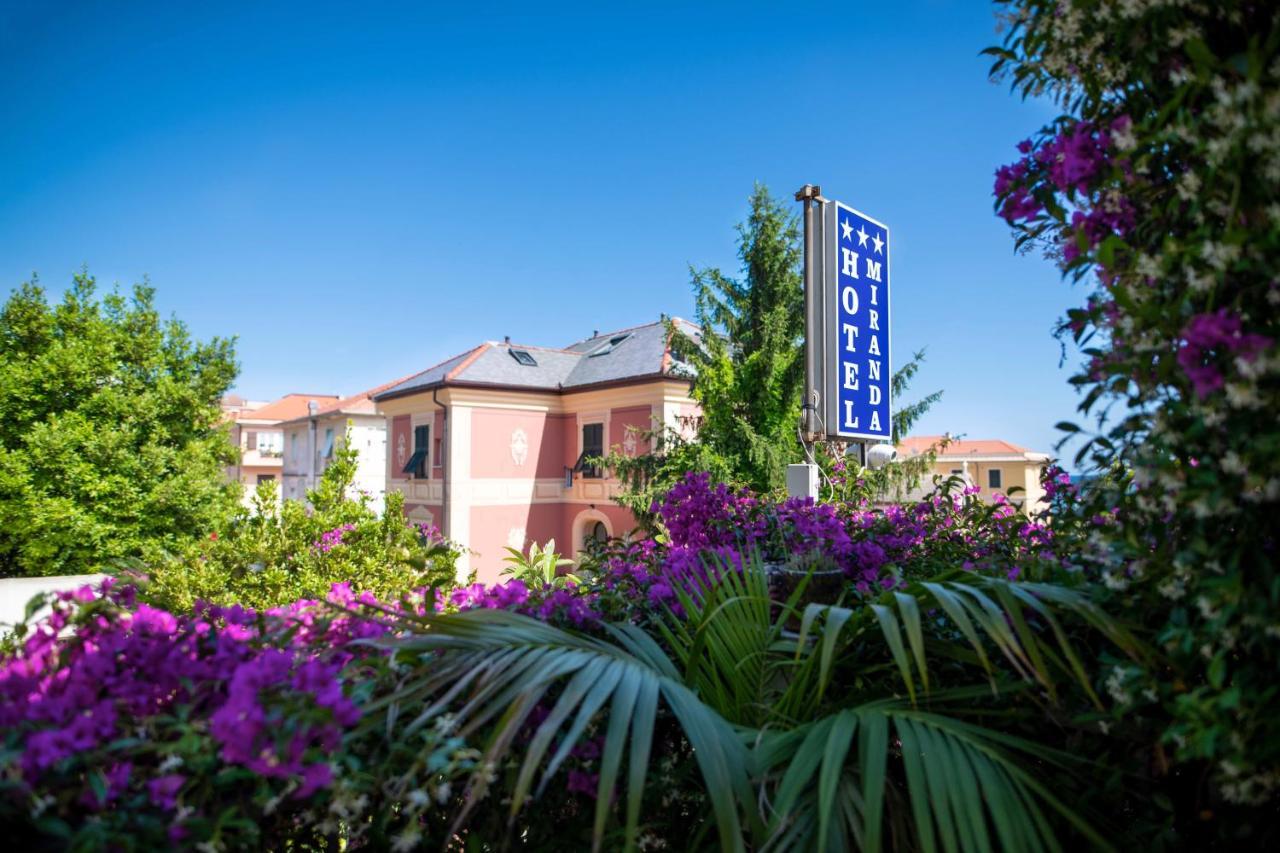 Hotel Miranda Varazze Exterior photo